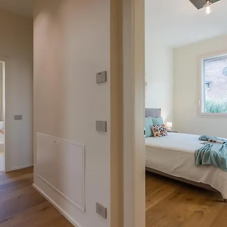 Stayeasy Smart With 3 Bedrooms, 2 Baths - Center